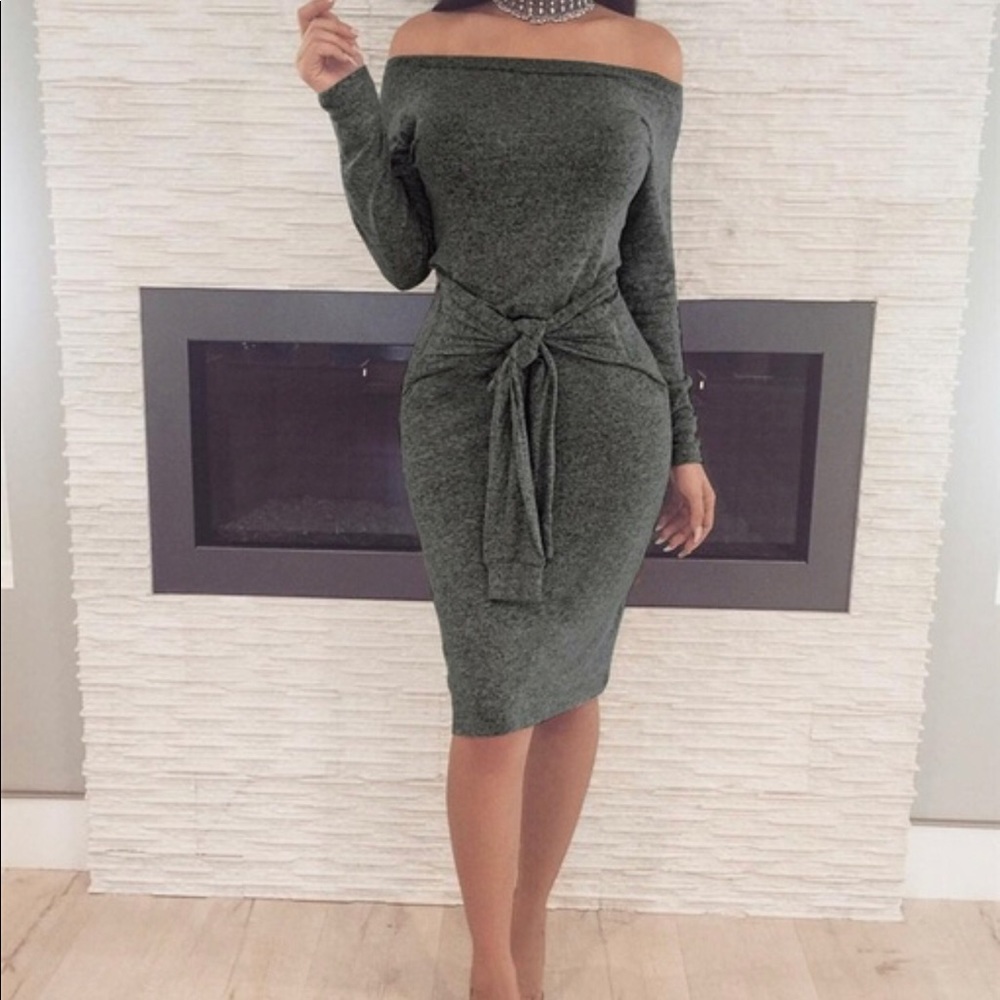 Off the shoulder knit dress-Dark Grey